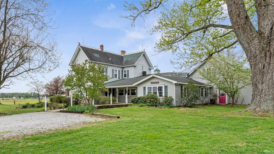 Listing Image 7