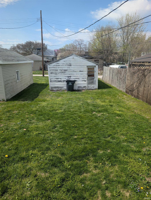 Listing Image 14