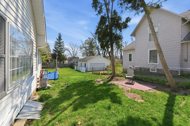 Listing Image 30