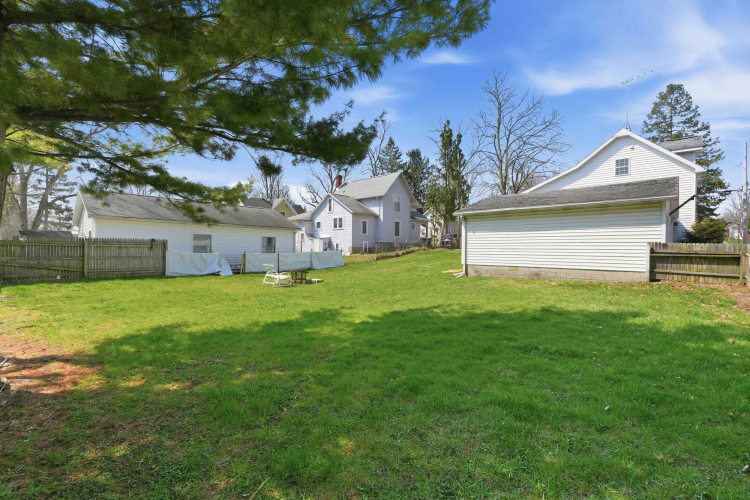 Listing Image 33