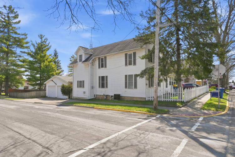 Listing Image 34