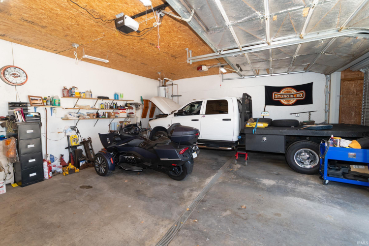 Listing Image 24