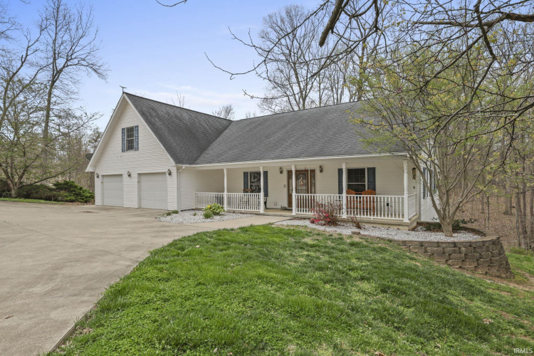 Listing Image 6