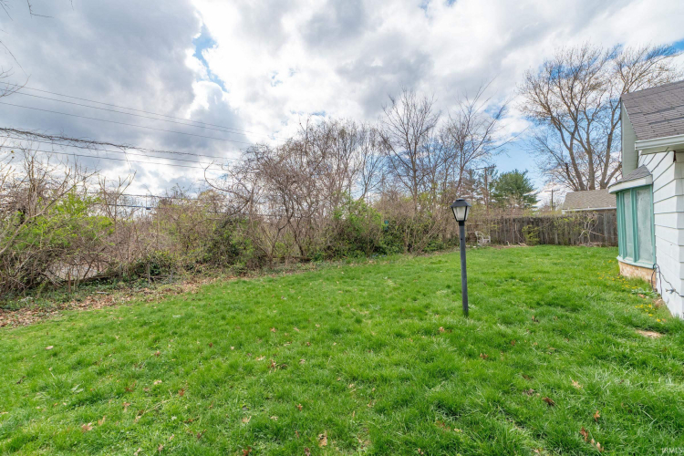Listing Image 28