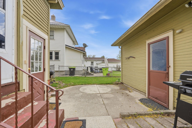 Listing Image 35