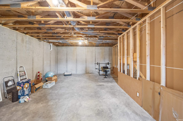 Listing Image 33