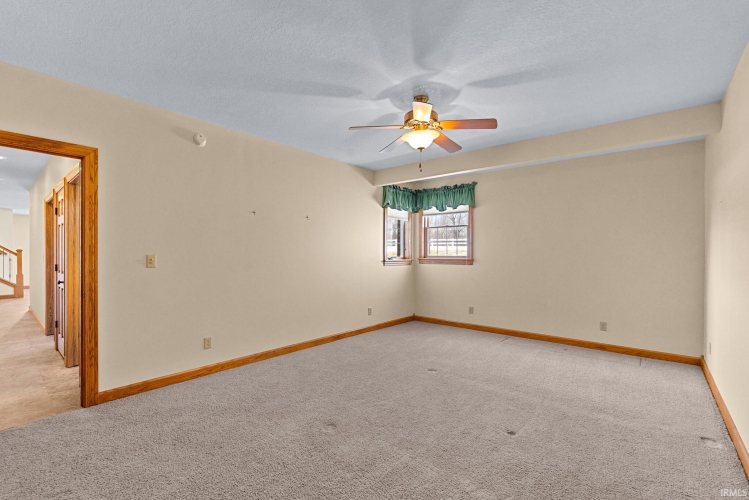 Listing Image 27