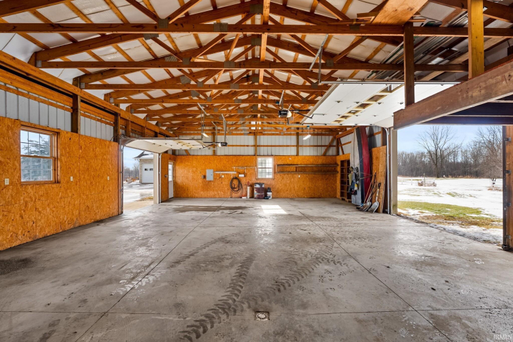 Listing Image 36