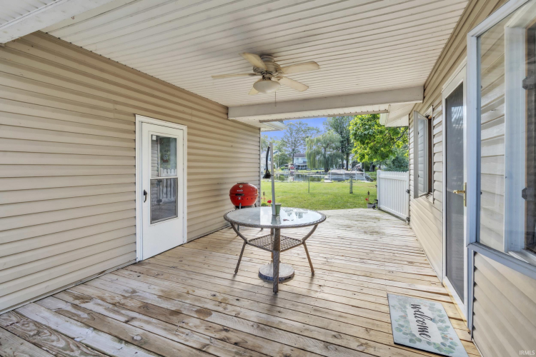 Listing Image 14