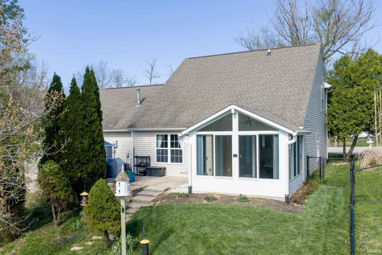Listing Image 2