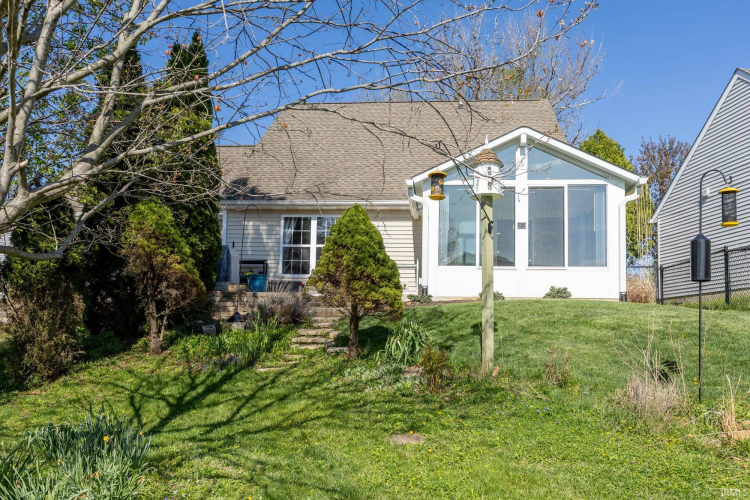 Listing Image 14
