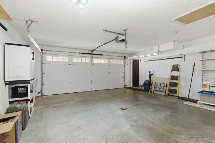 Listing Image 34
