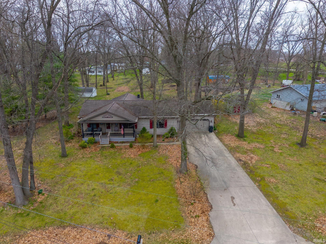 Listing Image 4