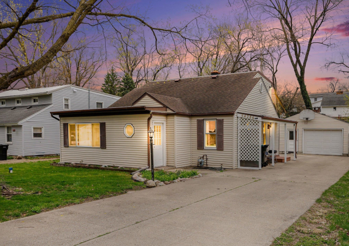 Listing Image 27