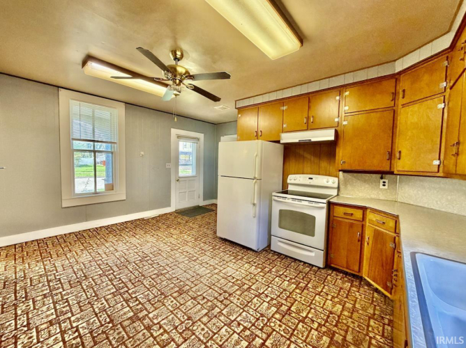 Listing Image 15