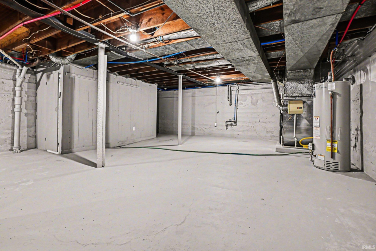 Listing Image 17