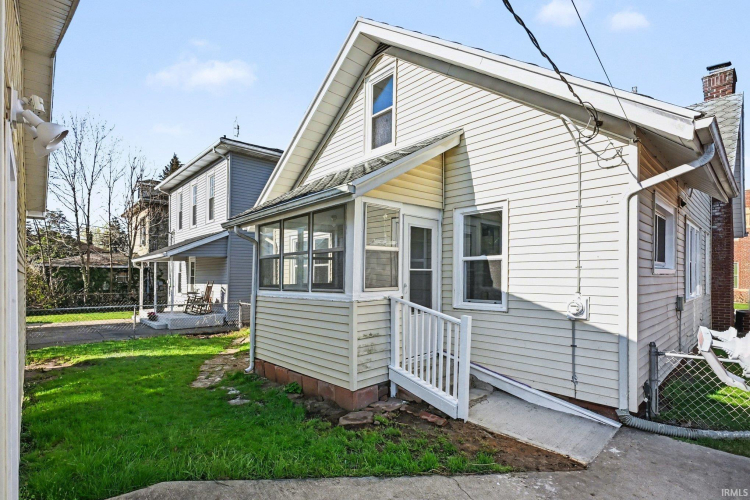 Listing Image 22
