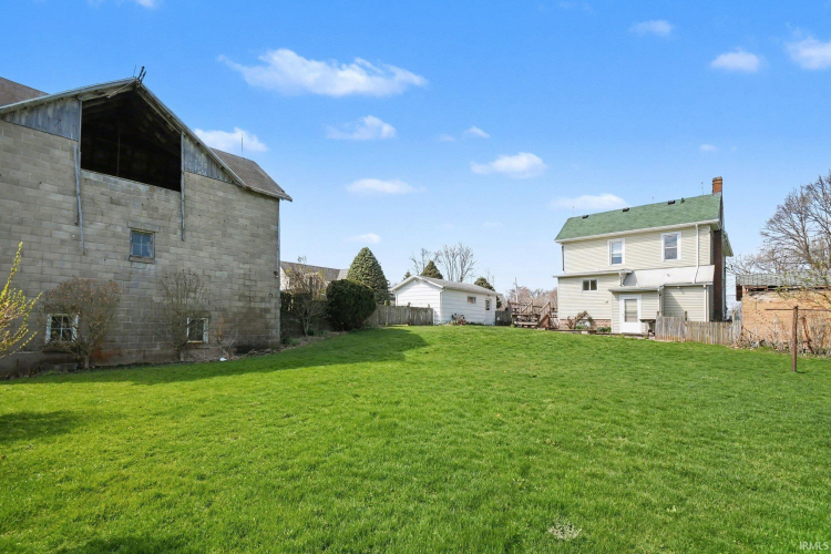 Listing Image 28