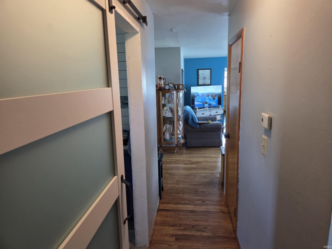 Listing Image 18
