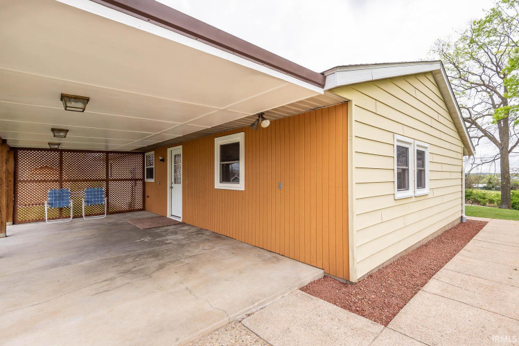 Listing Image 28