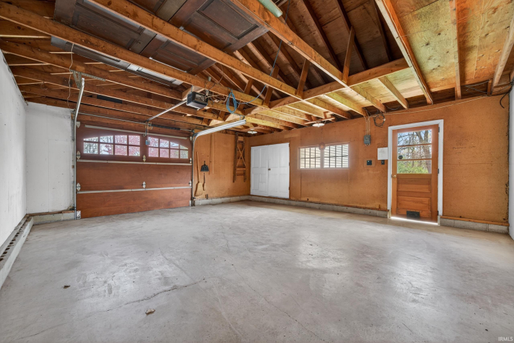 Listing Image 29