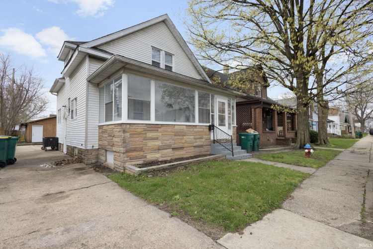 Listing Image 2