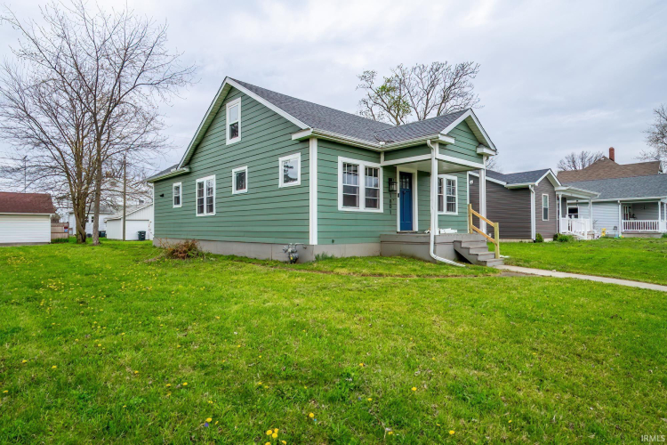 Listing Image 3