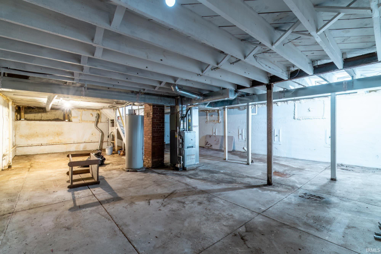 Listing Image 24