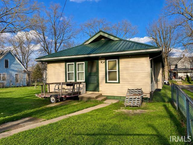 Listing Image 6
