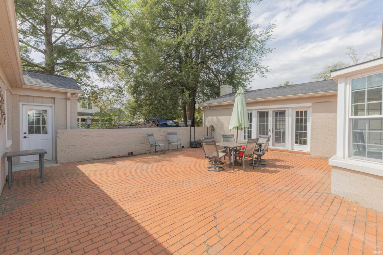 Listing Image 32