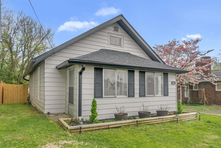 Listing Image 2