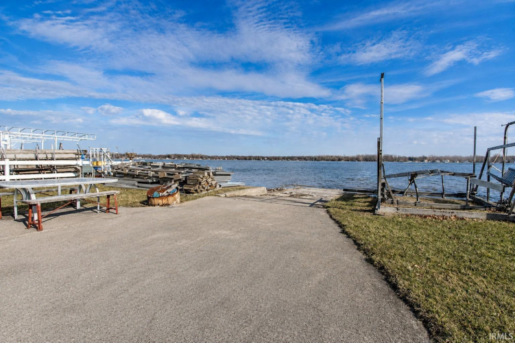 Listing Image 26