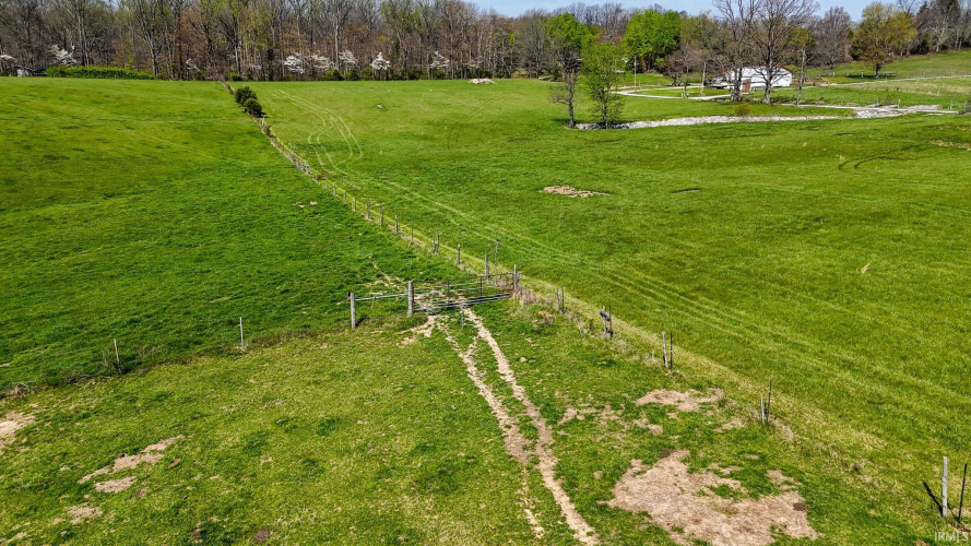 Listing Image 17
