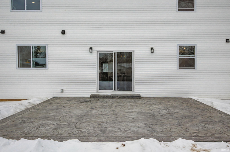 Listing Image 33