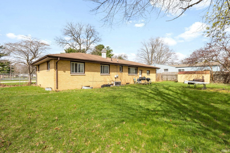 Listing Image 28