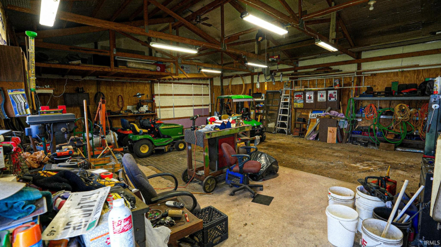 Listing Image 20