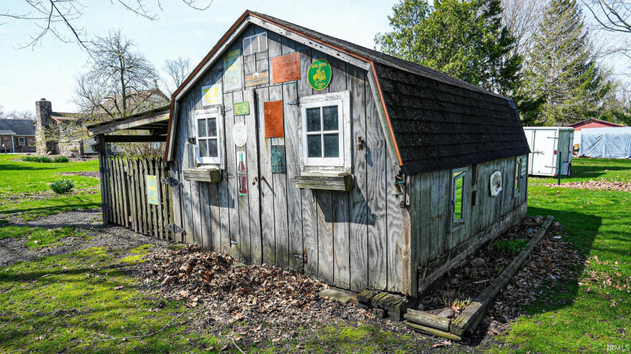 Listing Image 26