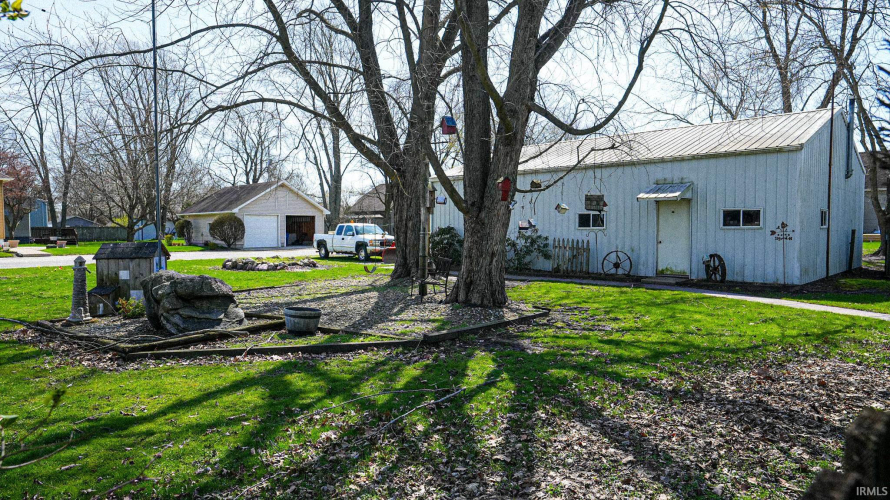 Listing Image 27