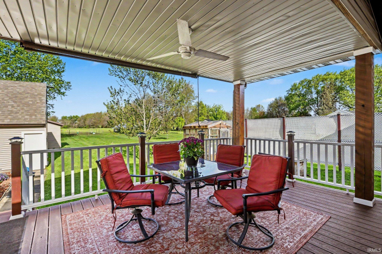 Listing Image 8