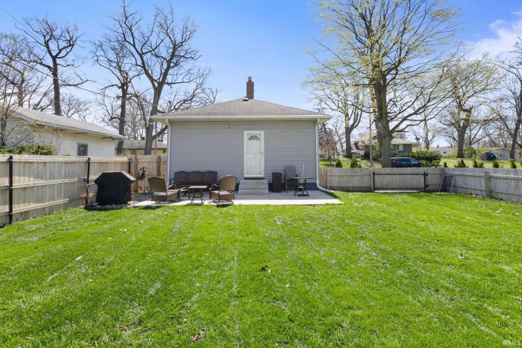 Listing Image 23