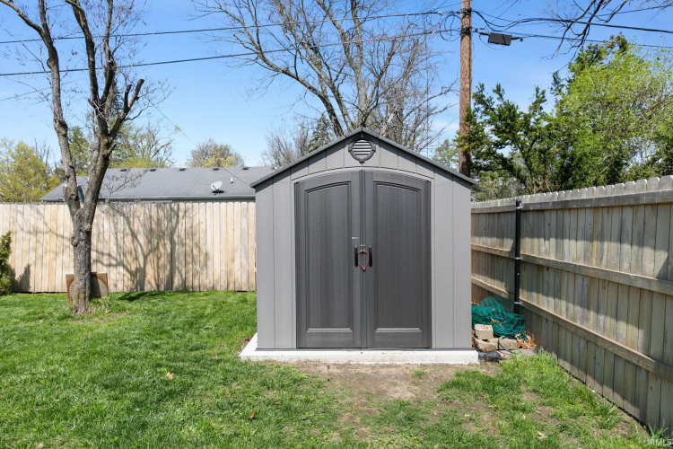 Listing Image 24