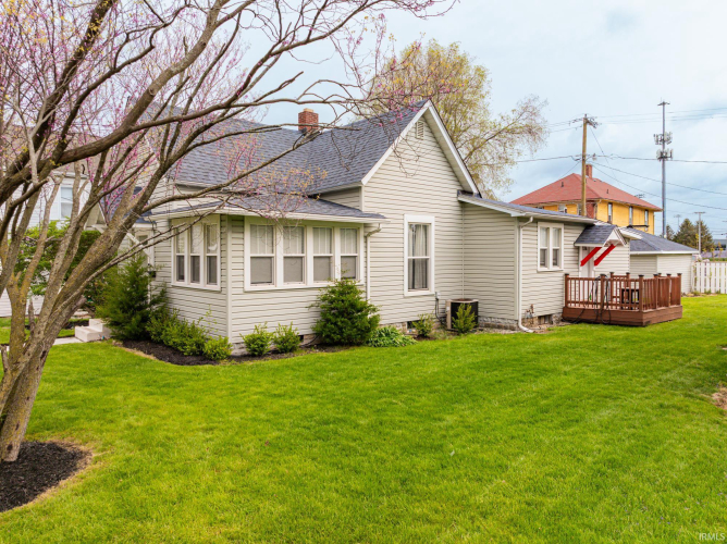 Listing Image 3