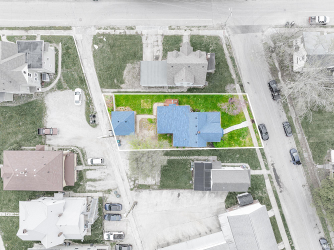 Listing Image 35