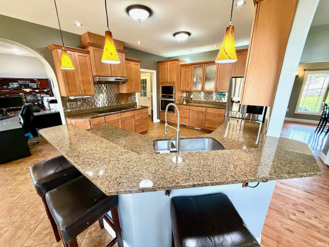 Listing Image 13