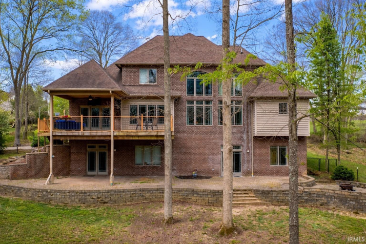 Listing Image 5