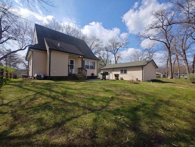 Listing Image 15