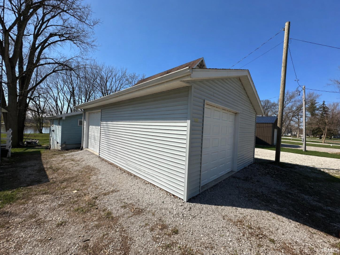 Listing Image 20