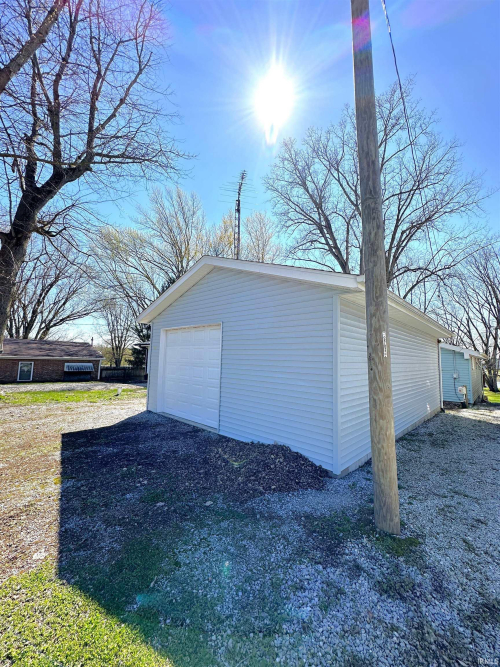 Listing Image 21