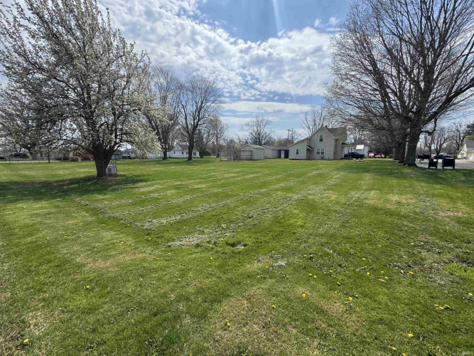 Listing Image 7