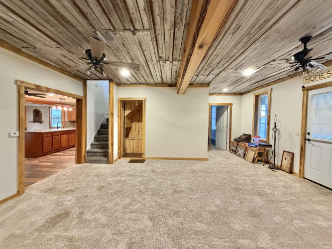 Listing Image 24